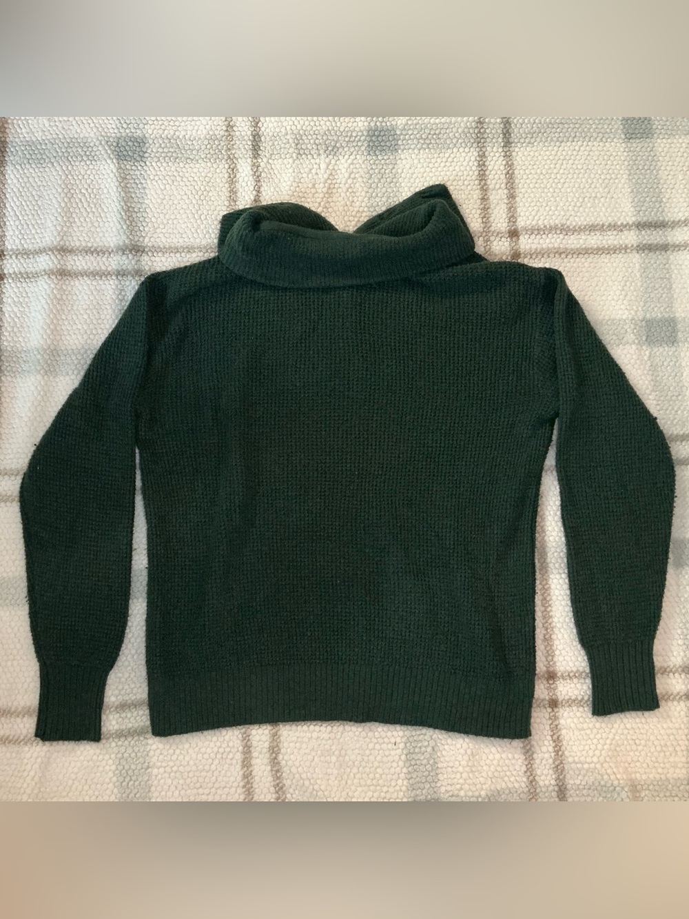 Aerie Dark Green V-Neck Collar Waffle Knit Sweater - Picture 4 of 9